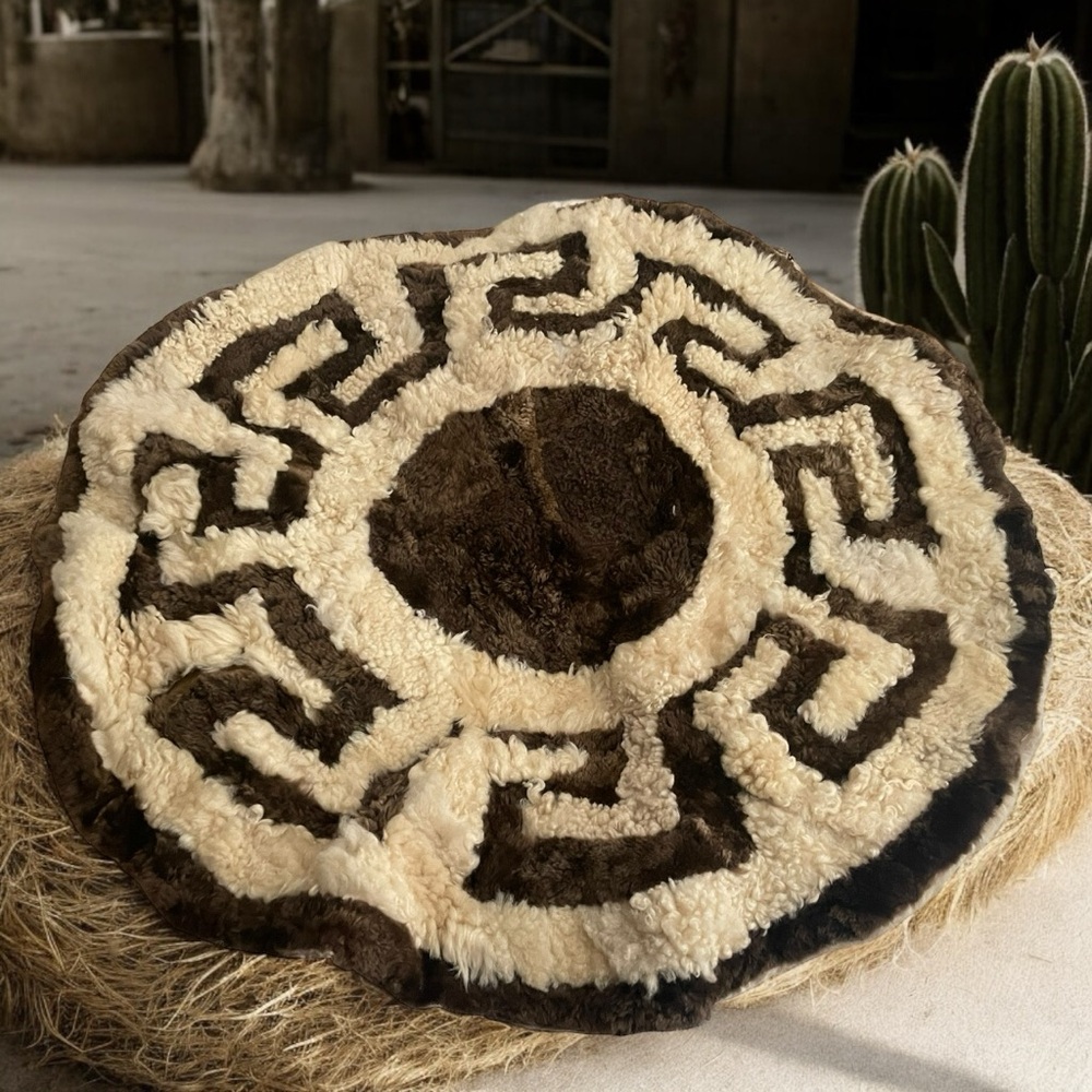 Vintage Round Lambskin Rug